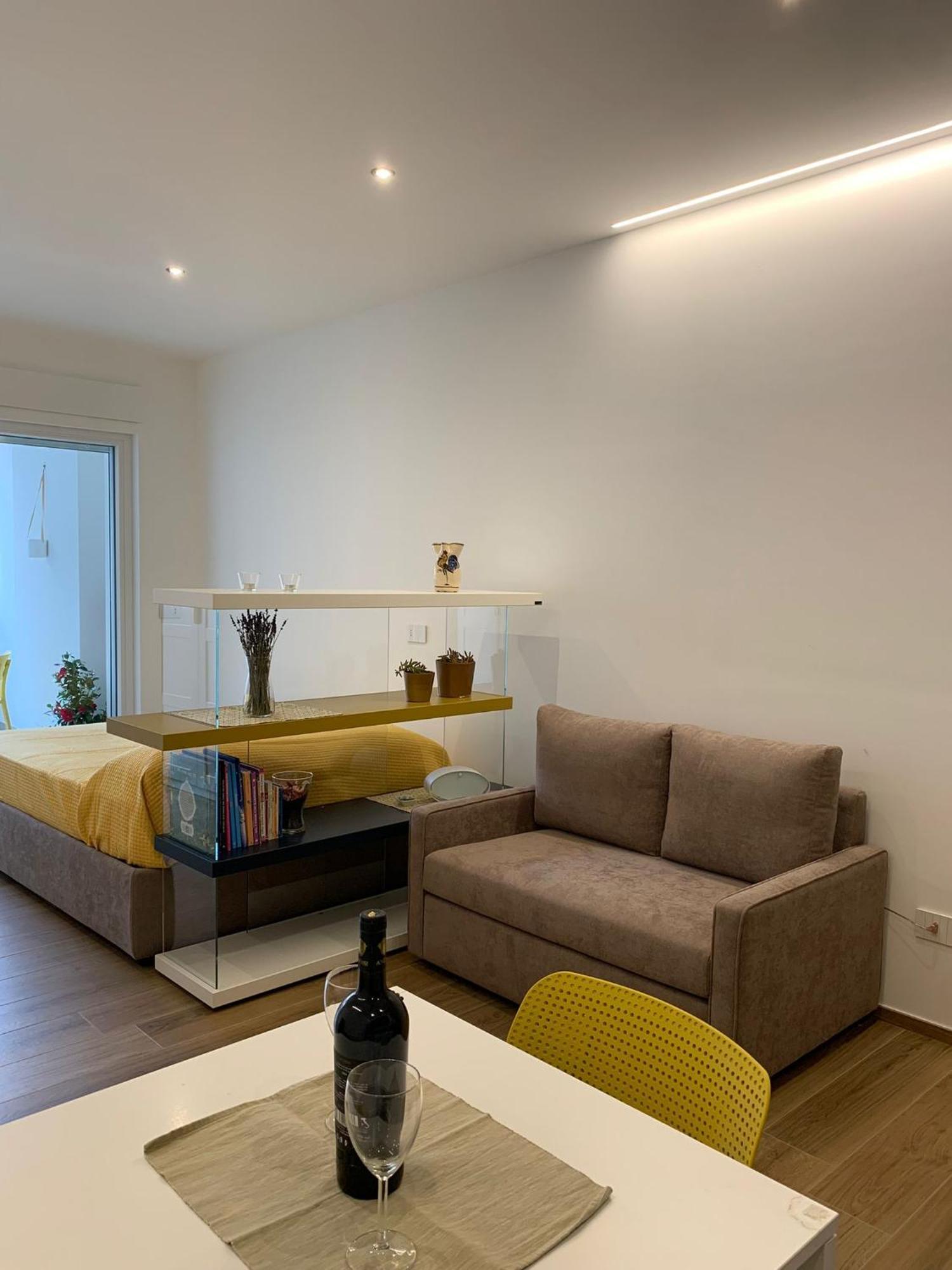 Ferienwohnung Domus13-With Private Parking Bari Exterior foto